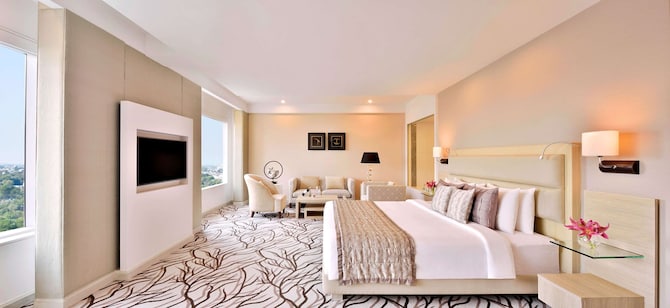 Radisson Blu Bengaluru Outer Ring Road - Suite