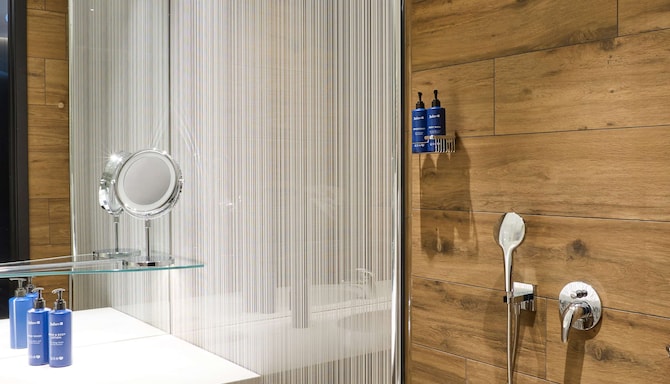 Radisson Blu Hotel, Bergamo ChorusLife - Salle de bain de la chambre