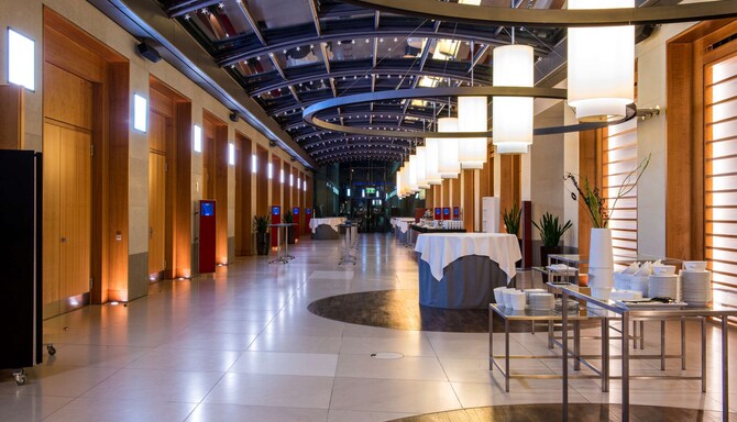 Radisson Blu Hotel, Berlin - Foyer
