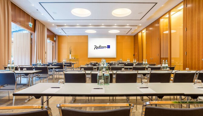Radisson Blu Hotel, Berlin - Salle de conférence Turmalin 1 et 2