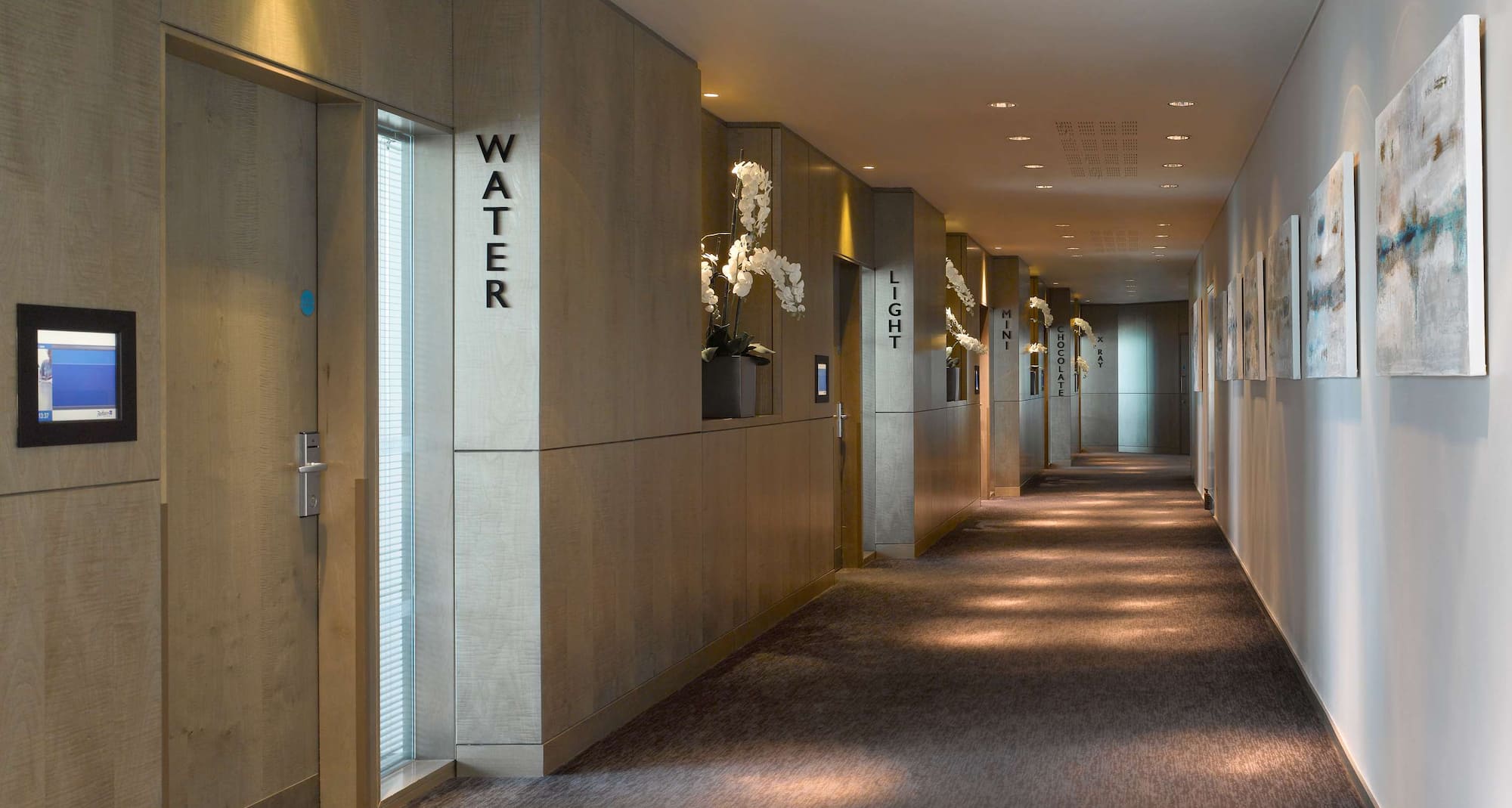 Radisson Blu Hotel, Birmingham - Meeting room hallway