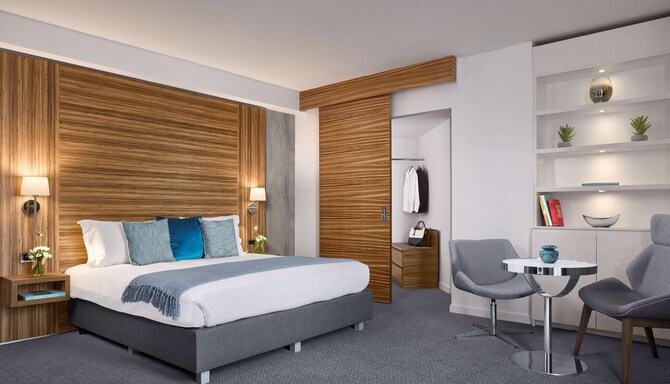 Radisson Blu Hotel, Birmingham - Presidential suite bedroom