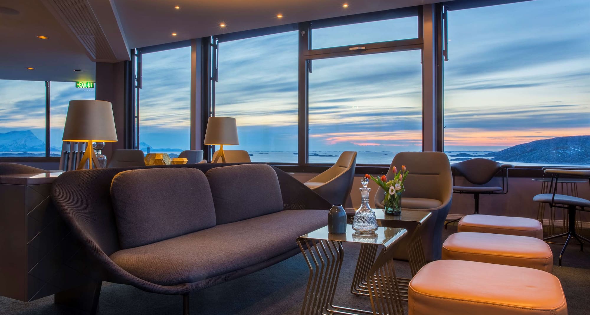 Radisson Blu Hotel, Bodø - Bar Lounge