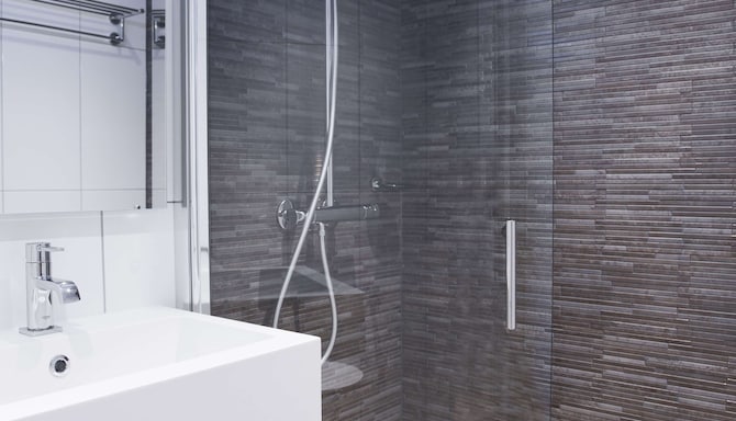 Radisson Blu Hotel, Bodø - Guest room bathroom