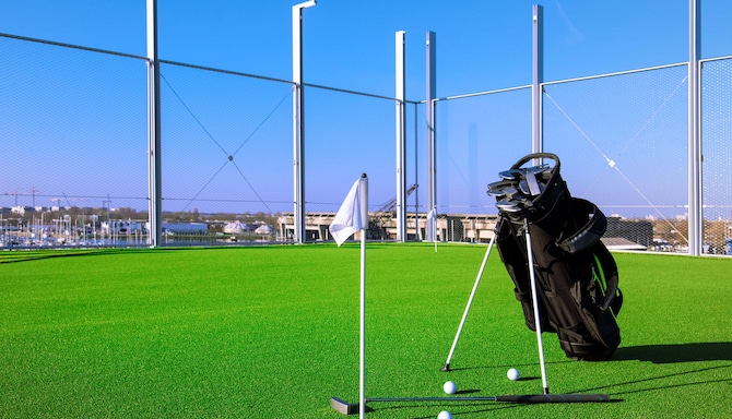 Radisson Blu Hotel, Bordeaux - Outdoor putting green