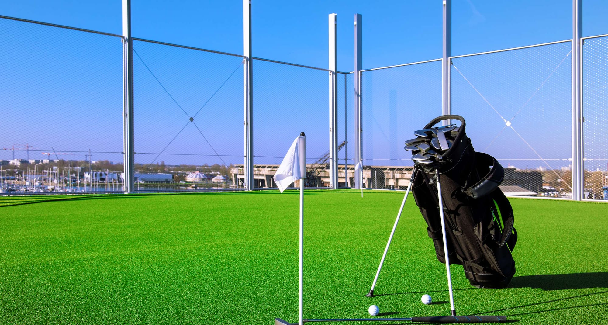 Radisson Blu Hotel, Bordeaux - Outdoor putting green