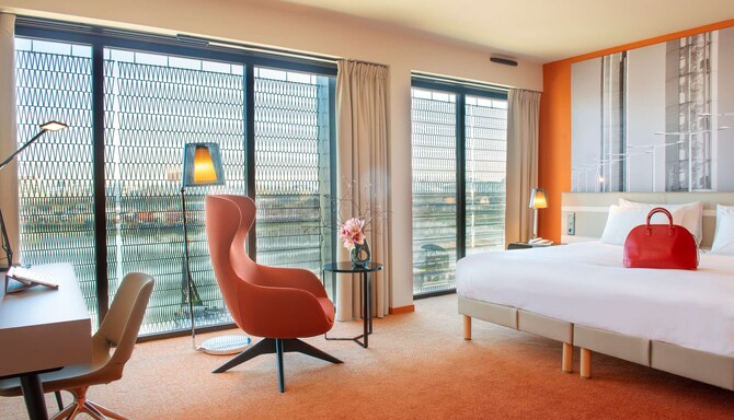 Hotel In Bordeaux France Radisson Blu Hotel Bordeaux