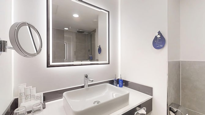 Radisson Blu Hotel, Bremen - Hotellrom