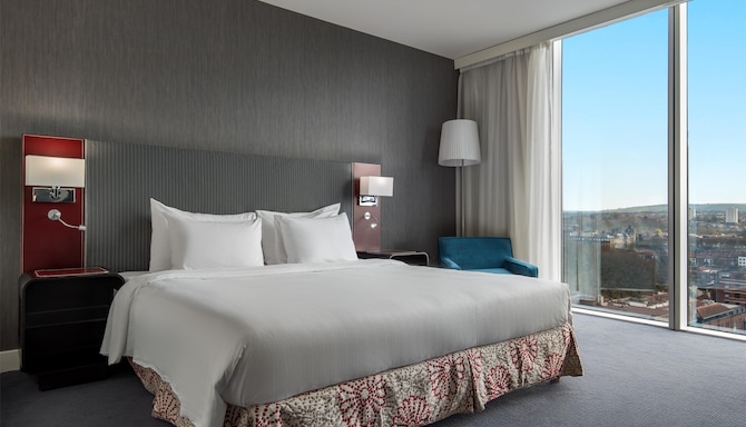 Radisson Blu Hotel, Bristol - Superior Room