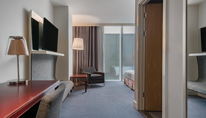 Radisson Blu Hotel, Bristol - Superior Room