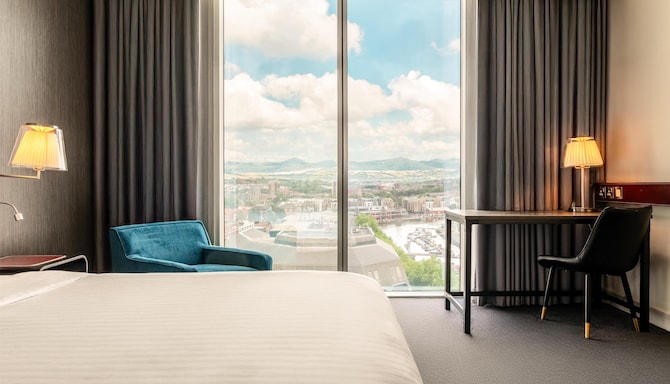 Radisson Blu Hotel, Bristol - Premium Room - Harbor View