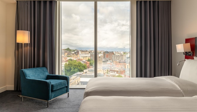 Radisson Blu Hotel, Bristol - Guest Room - City View
