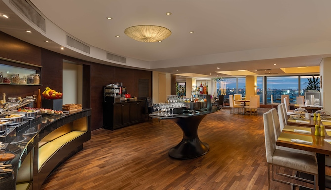 Radisson Blu Hotel, Bucharest - Executive Lounge