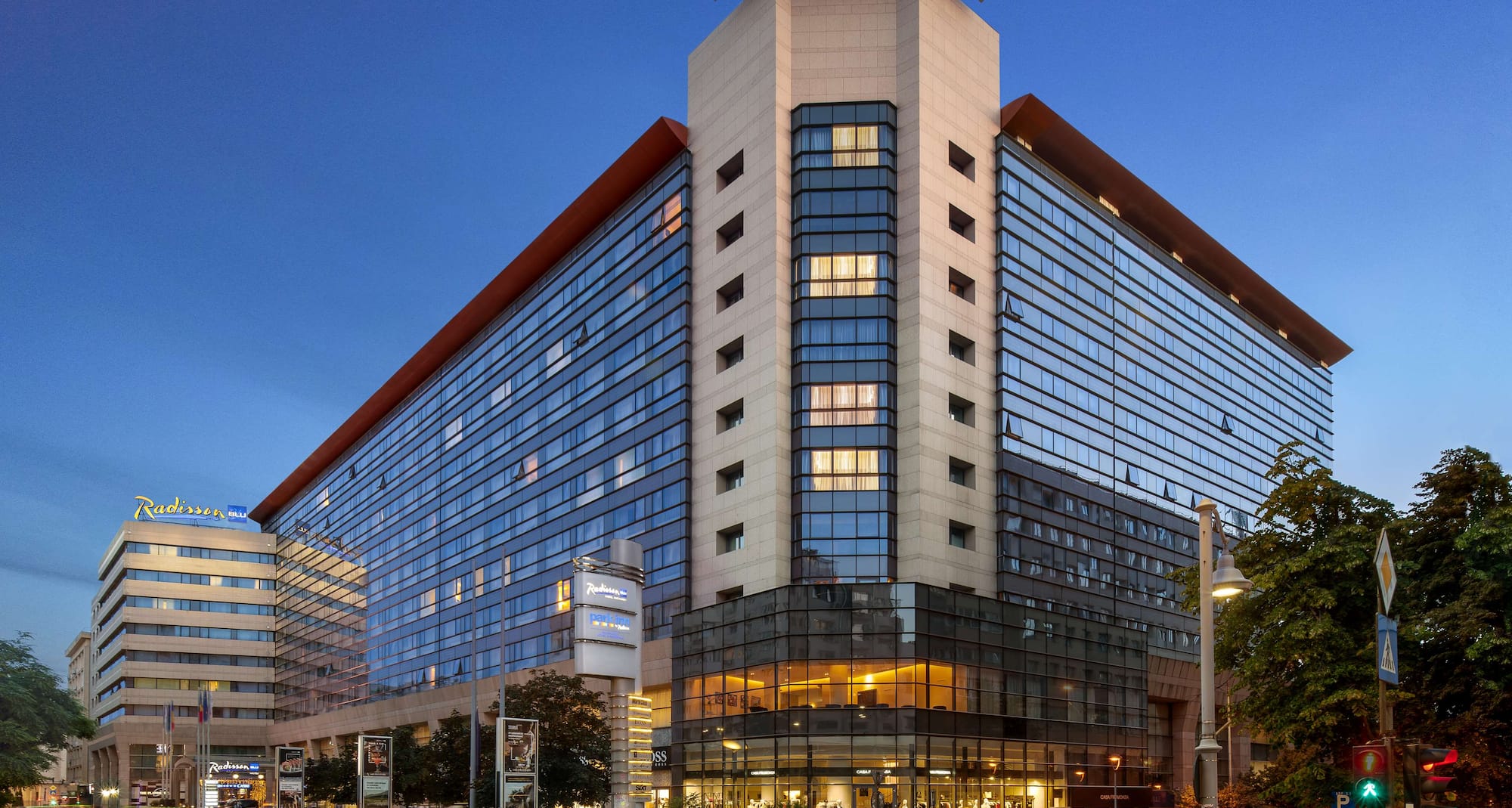 Radisson Blu Hotel, Bucharest - Exterior