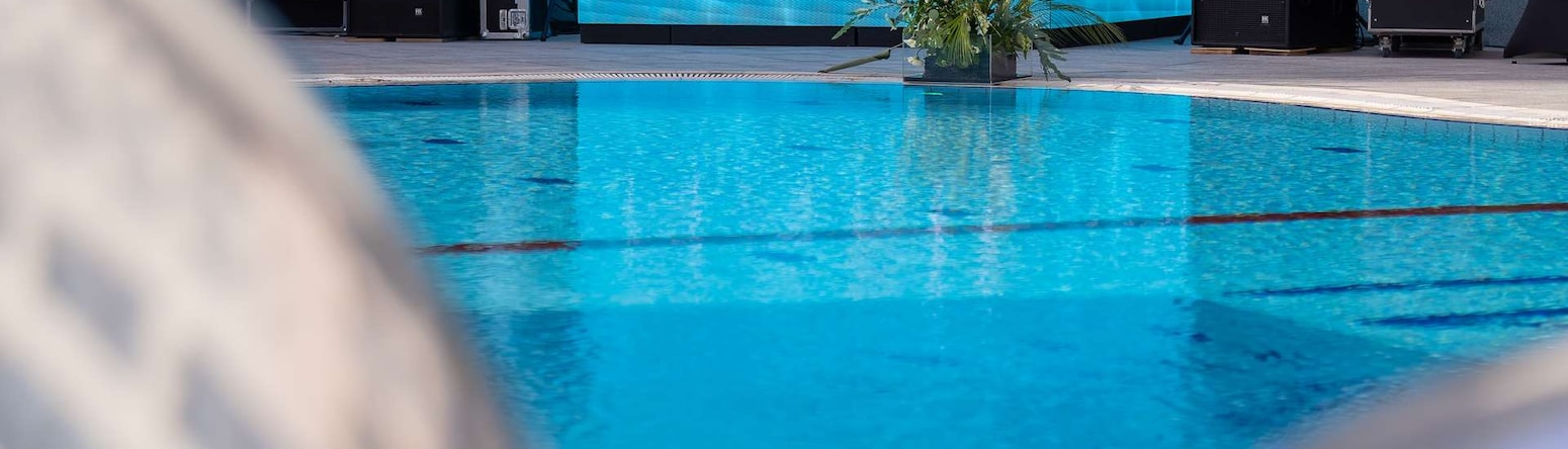 Radisson Blu Hotel, Bucharest - NAMI Beach Club