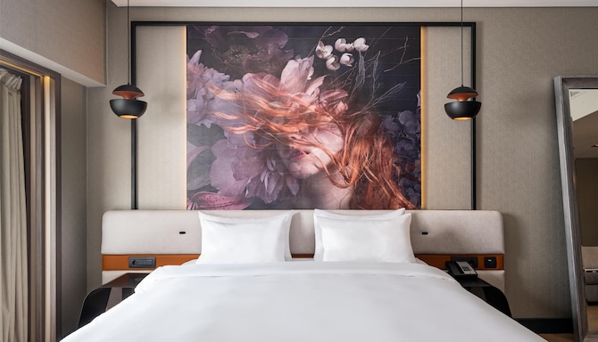 Radisson Blu Hotel, Bucharest - Junior Suite with Lounge Access