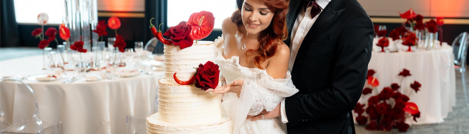 Radisson Blu Hotel, Bucharest - Red Wedding