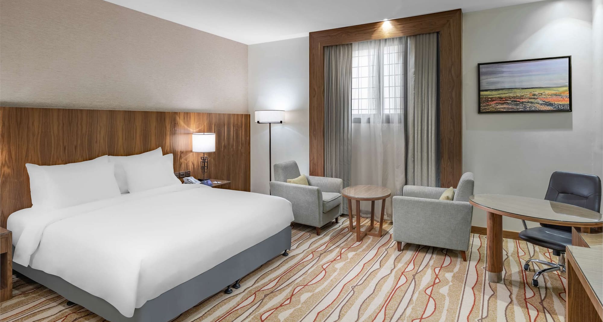 Radisson Blu Hotel, Buraidah - Suite bedroom
