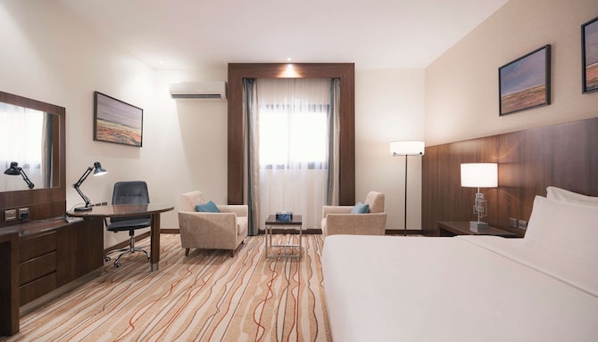 Radisson Blu Hotel, Buraidah - Standard Room