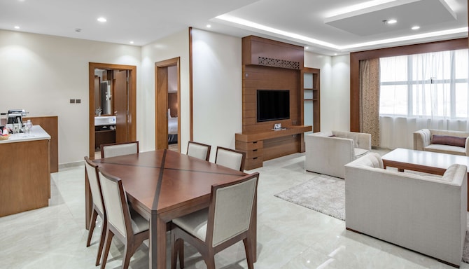 Radisson Blu Hotel, Buraidah - Four Bedroom Villa living room