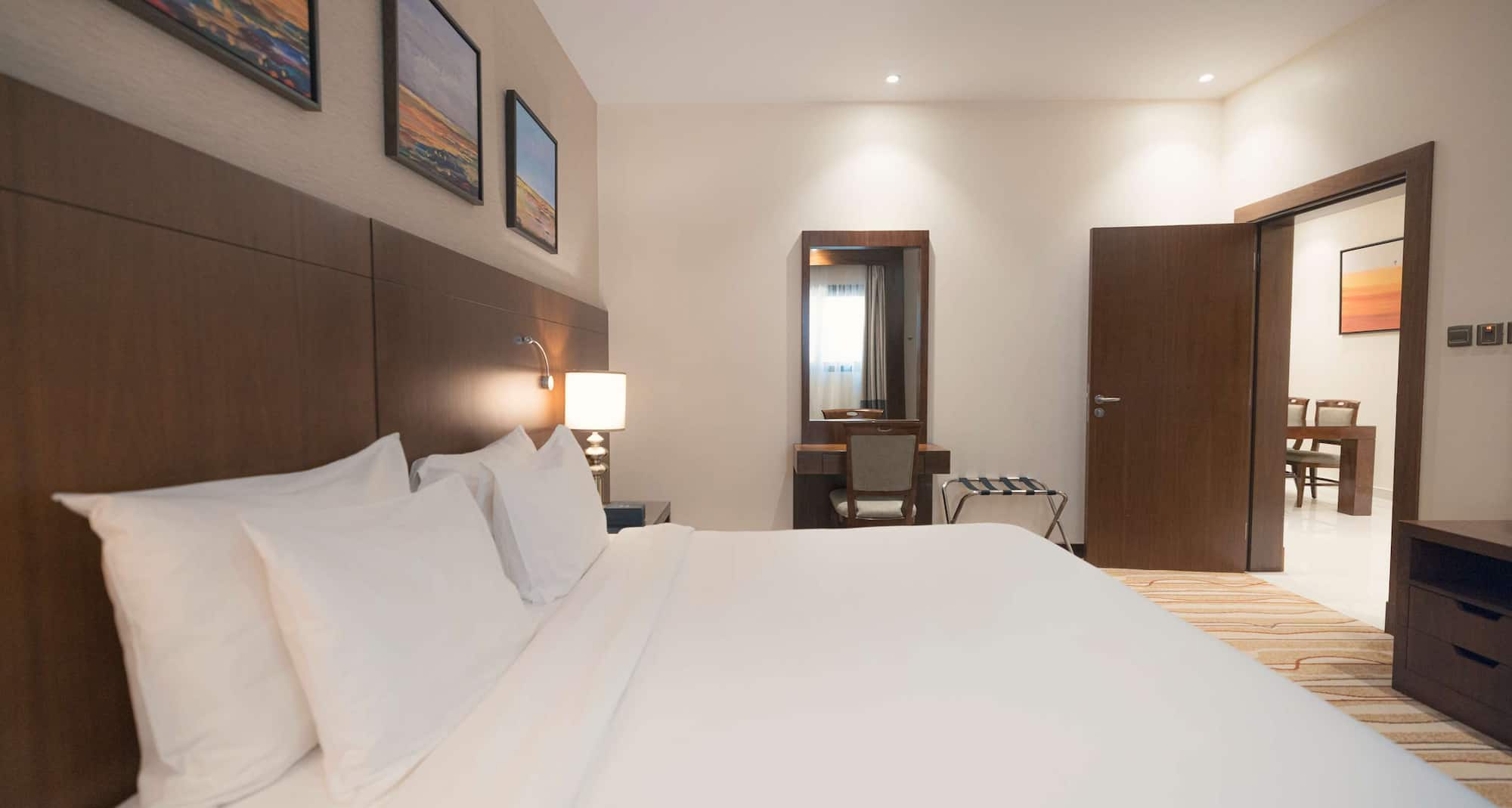 Radisson Blu Hotel, Buraidah - Two Bedroom Suite