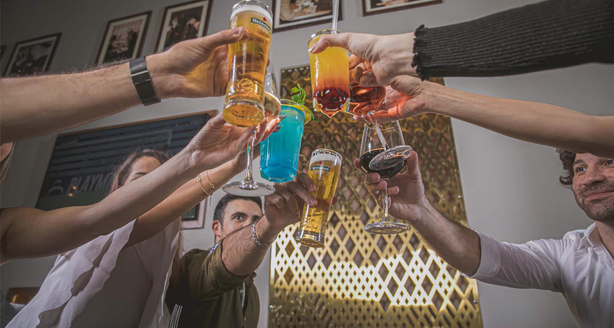 Radisson Blu Hotel, Cairo Heliopolis - 1122 bar