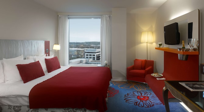 Radisson Blu Hotel, Cardiff - Guest Room