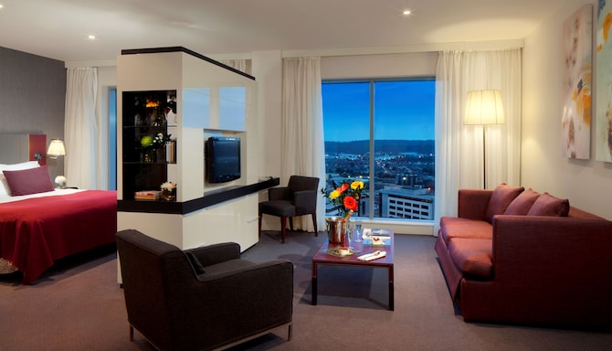 Radisson Blu Hotel, Cardiff - Junior Suite
