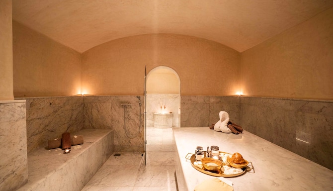 Radisson Blu Hotel, Casablanca City Center - Spa Calista - Hammam