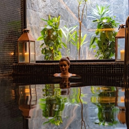 Radisson Blu Hotel, Casablanca City Center - Spa Calista - Indoor Pool
