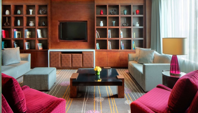 Radisson Blu Hotel, Cebu - Business Class Lounge