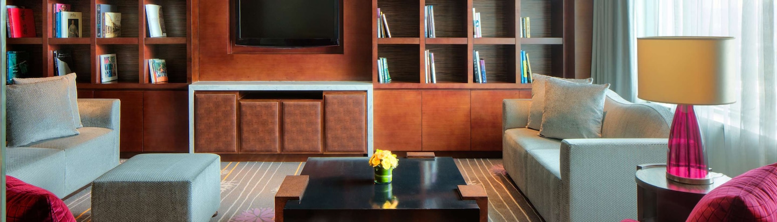 Radisson Blu Hotel, Cebu - Business Class Lounge