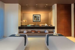 Radisson Blu Hotel, Cebu - Spa Couple's Treatment Room