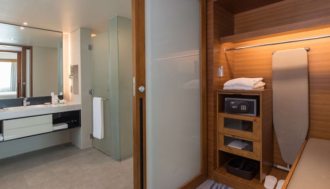 Radisson Blu Hotel, Cebu - Suite