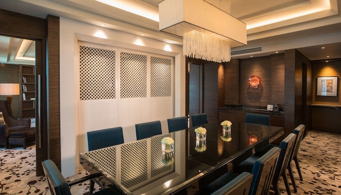 Radisson Blu Hotel, Cebu - Suite