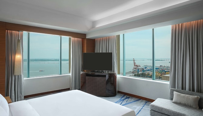 Radisson Blu Hotel, Cebu - Suite