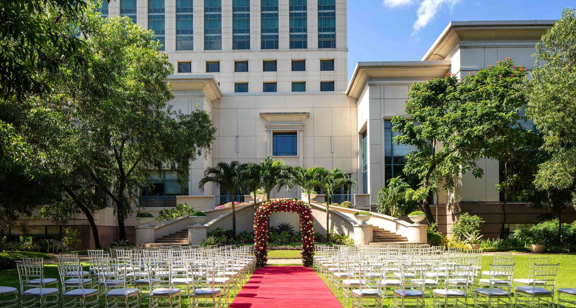 Radisson Blu Hotel, Cebu - Garden Wedding
