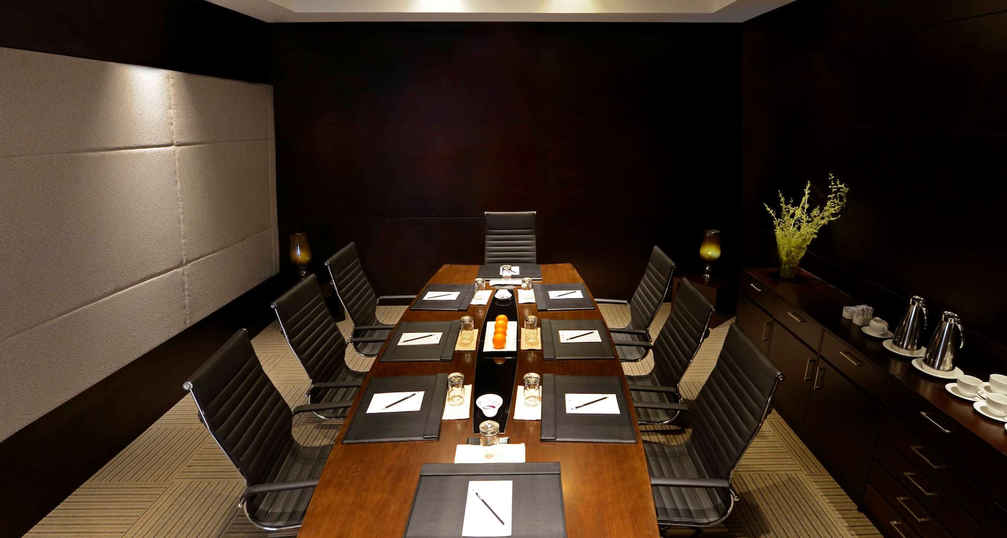 Radisson Blu Chattogram Bay View - Meeting Room