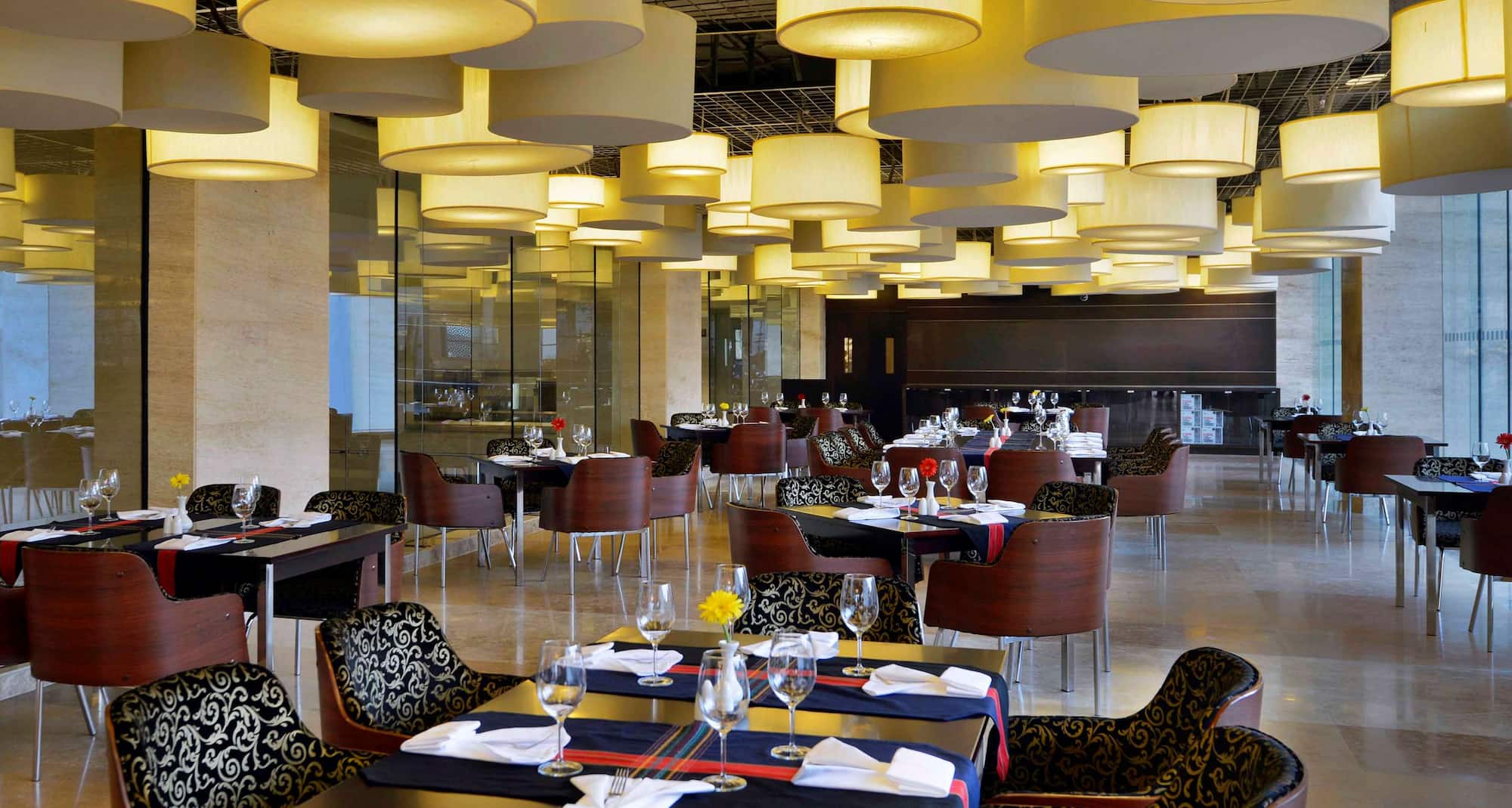 Radisson Blu Chattogram Bay View - Restaurant