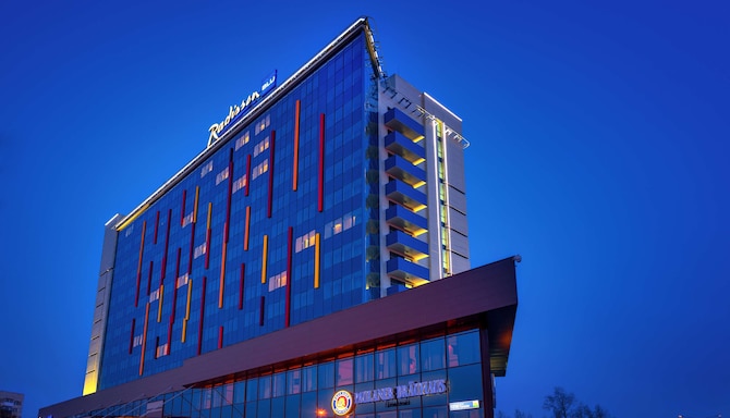 Radisson Blu Hotel, Chelyabinsk - вид снаружи