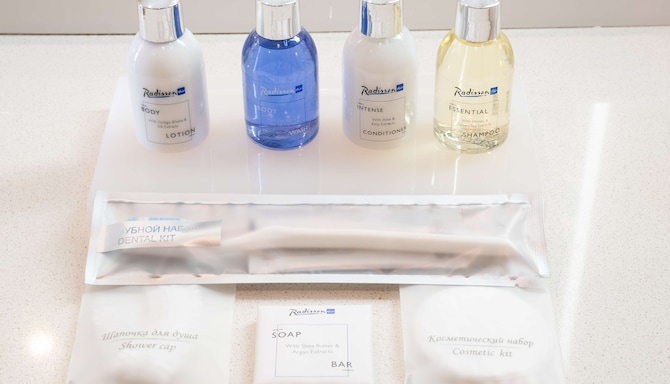 Radisson Blu Hotel, Chelyabinsk - Удобства в ванной