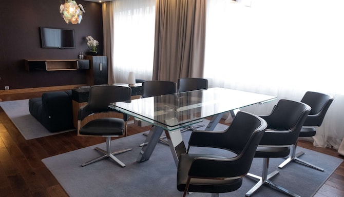 Radisson Blu Hotel, Chelyabinsk - Посольский люкс