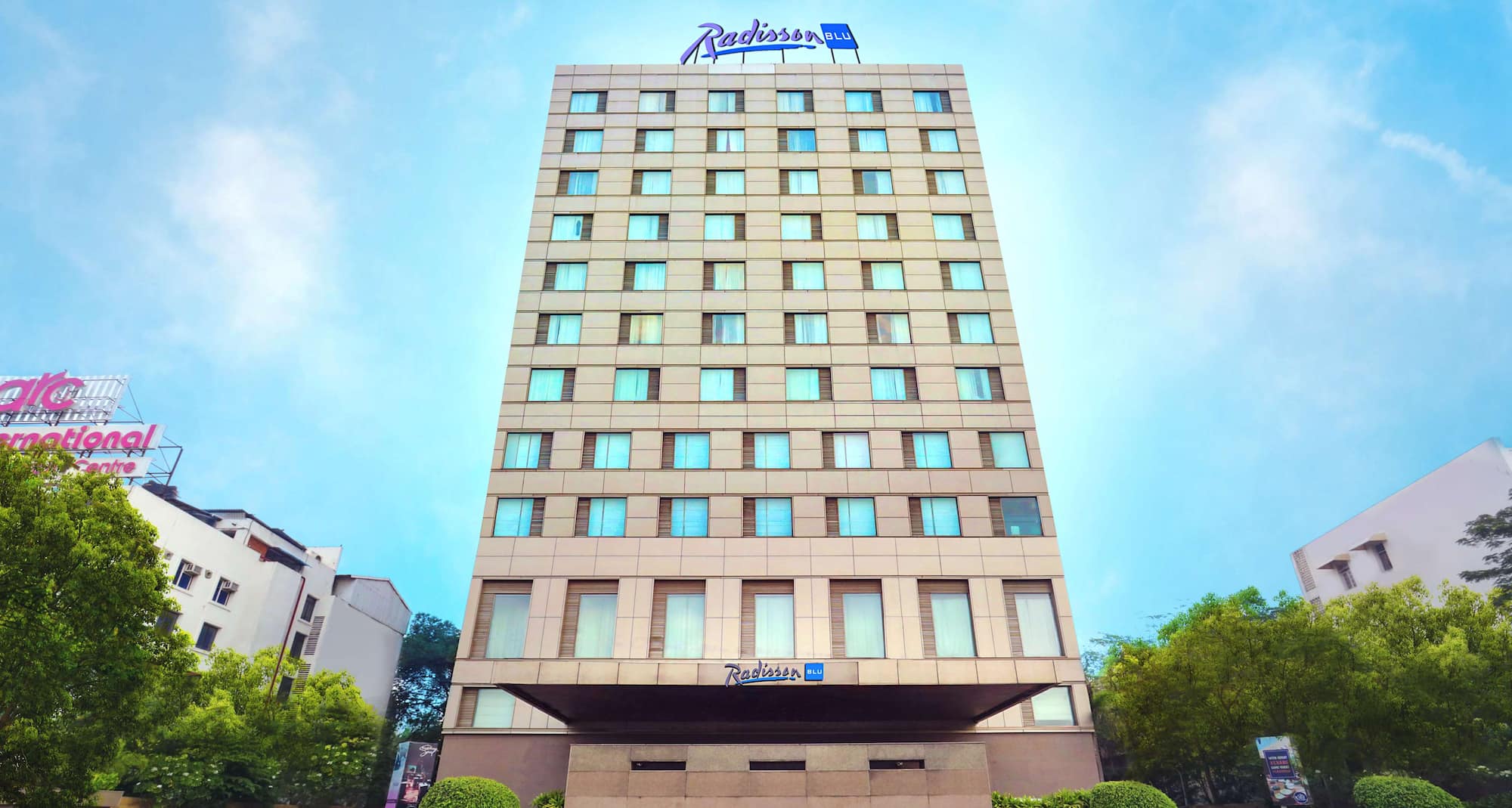 Radisson Blu Hotel Chennai City Centre - Exterior