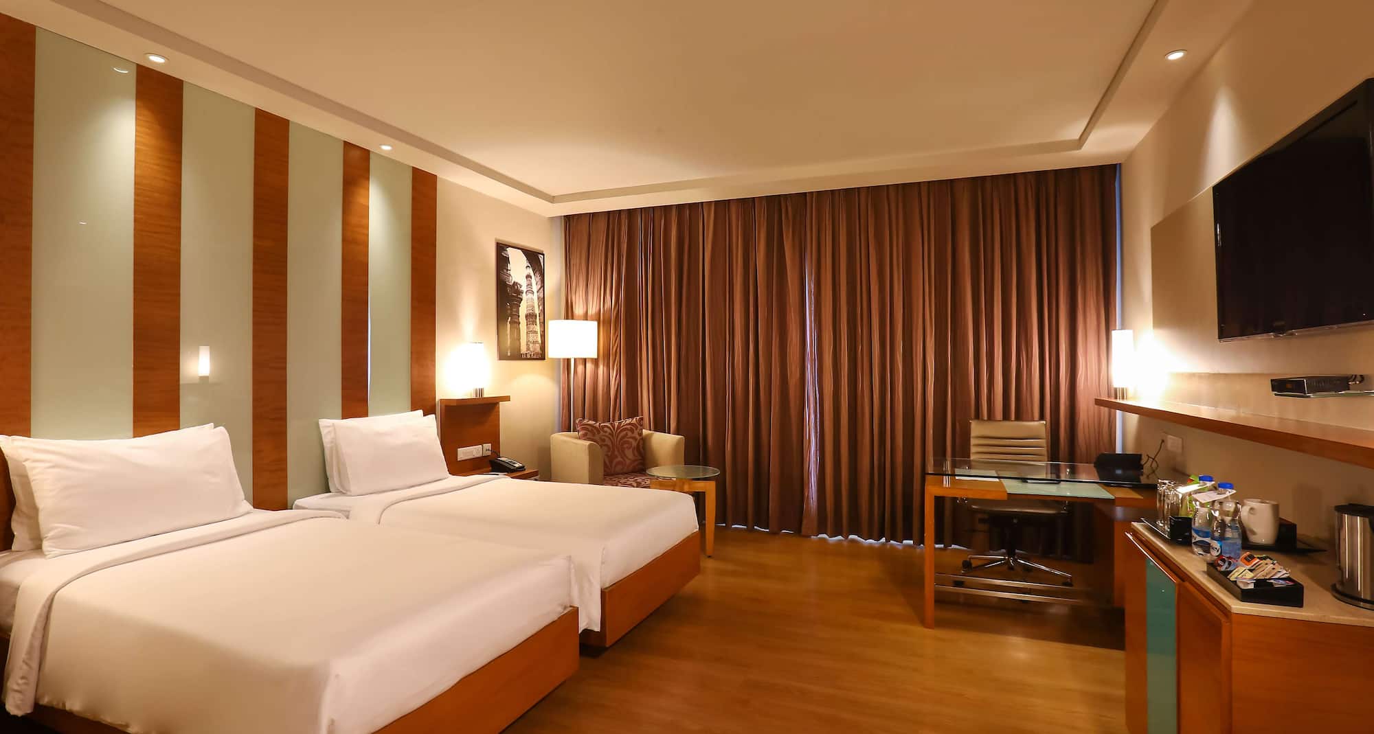 Radisson Blu Hotel Chennai City Centre - Guest Room