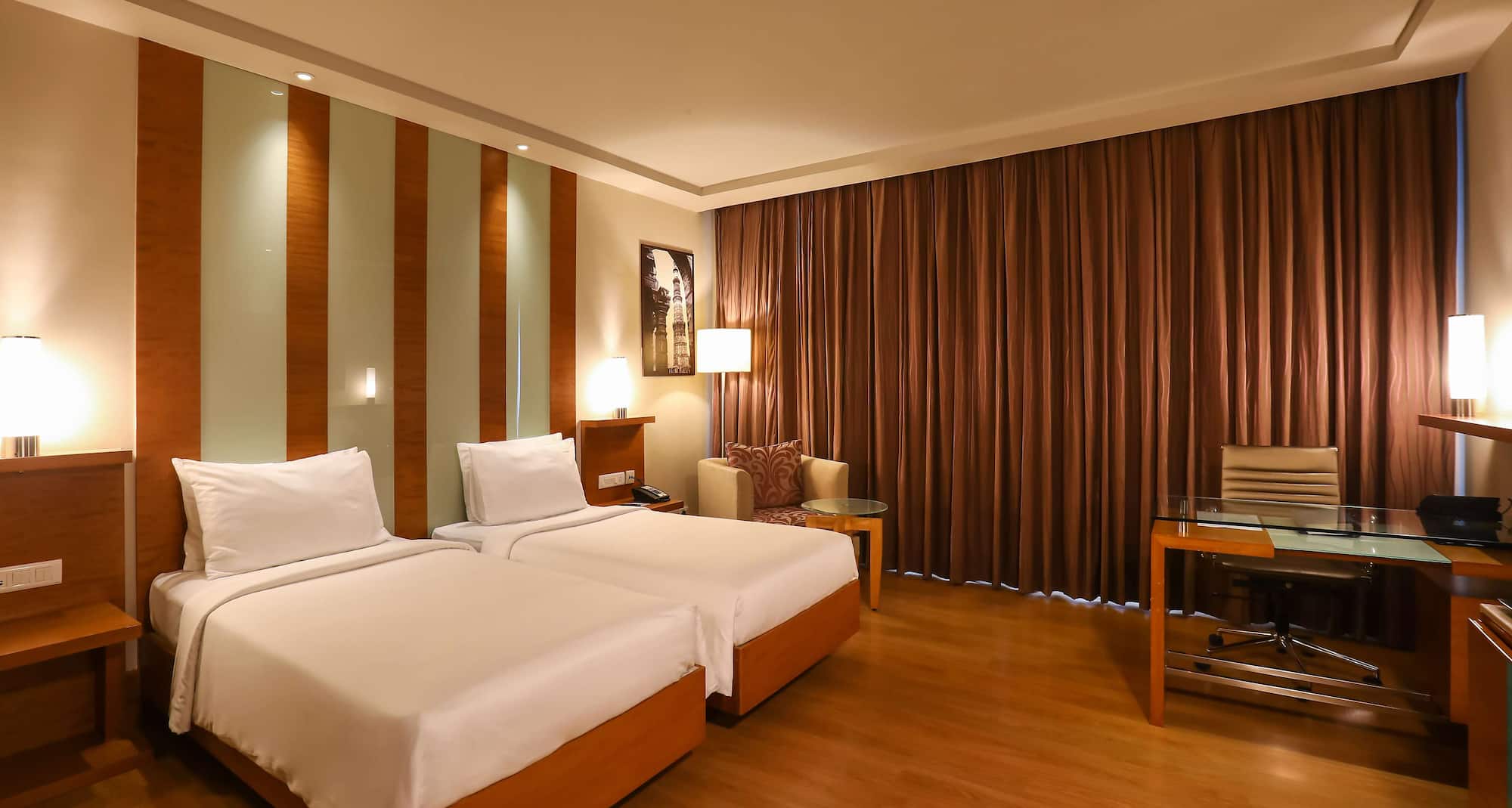 Radisson Blu Hotel Chennai City Centre - Guest Room