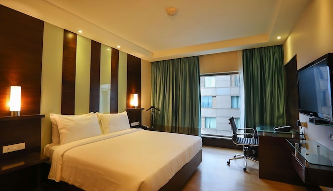 Radisson Blu Hotel Chennai City Centre - Suite