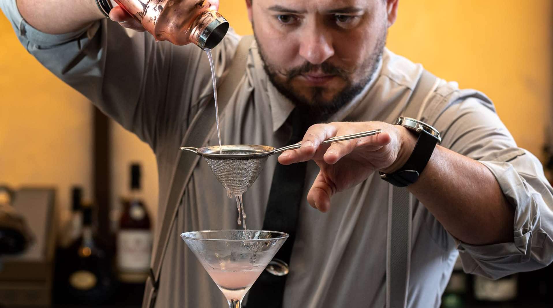 Radisson Blu Hotel, Cluj - Bar lifestyle