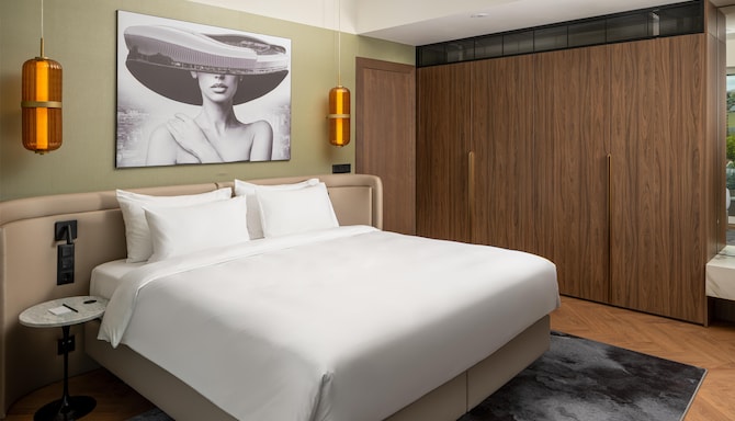 Radisson Blu Hotel, Cluj - Premium Room with Balcony