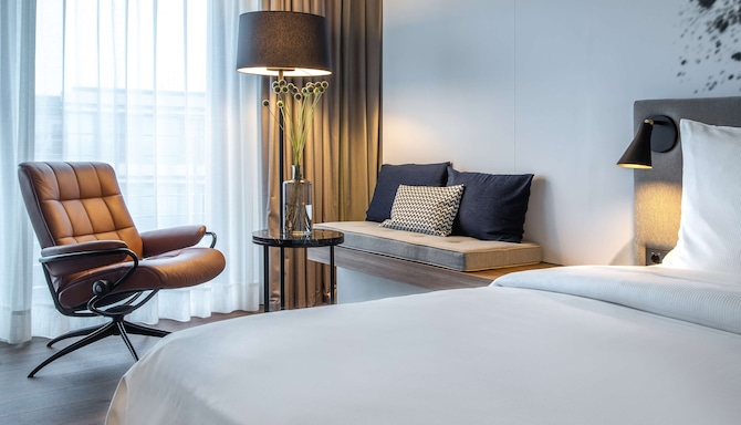 Radisson Blu Hotel, Cologne - Guest room