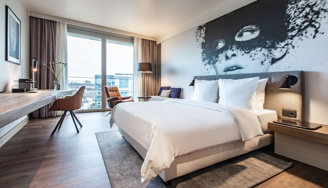 Radisson Blu Hotel, Cologne - Guest room